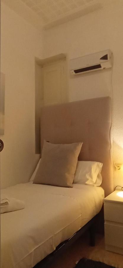 City Apartment Валенсия Екстериор снимка